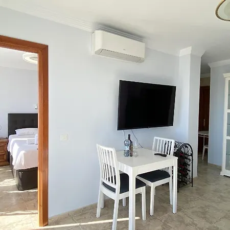 Fuer 2 Personen Ca 50 Qm In Nerja, Andalusien Costa Del Sol شقة *